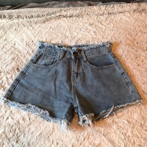 Summer Breeze Shorts . Size Small